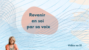 L'image montre des lignes courbes et ondulées, parallèles mais librement qui traversent de gauche à droite sur deux plans, de couleur bleu doux sur un fond également bleu aquarellé. 
Une forme organique en forme de patatoïde et de couleur saumon donne l'idée de douceur et de corporalité. On voit apparaitre en bas à gauche la photo d'Anne Bolli souriante, aussi vêtue de saumon.
Le texte est "Revenir en soi par sa voix"